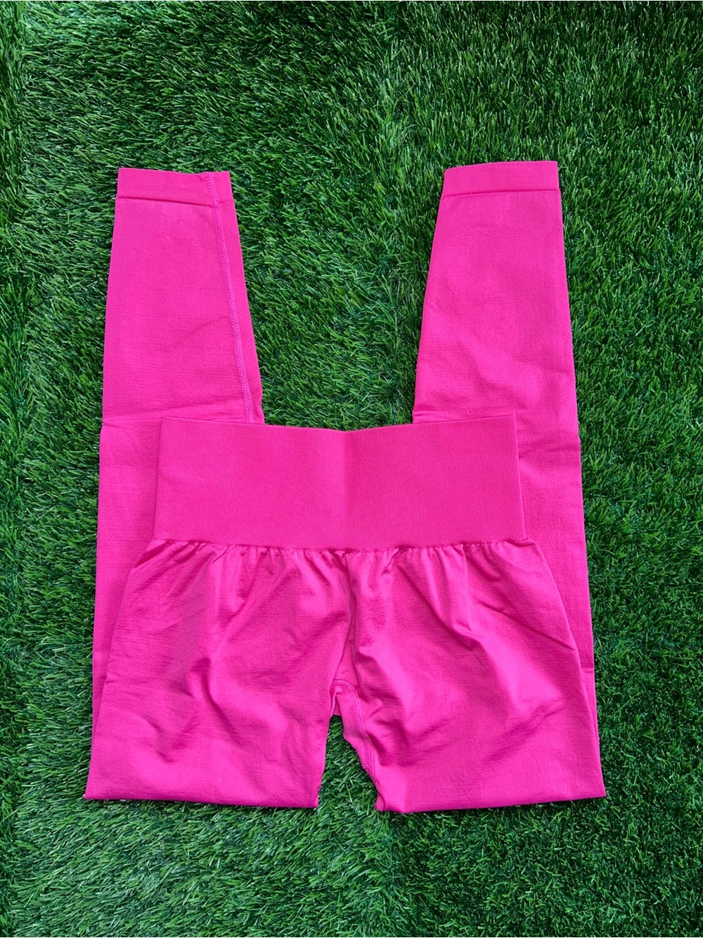 NVGTN Solid Seamless Leggings